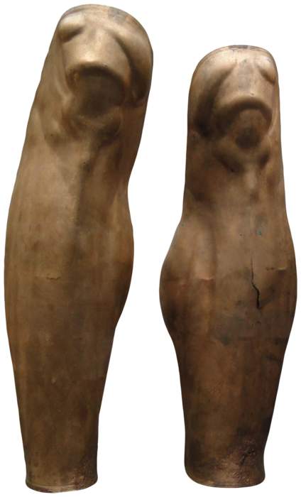 Greave: Personal armour to protect the leg