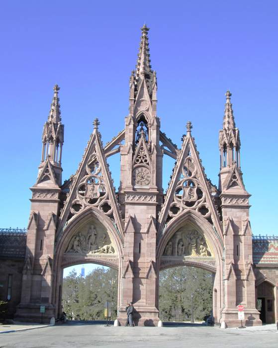Green-Wood Cemetery: Cemetery in Brooklyn, New York
