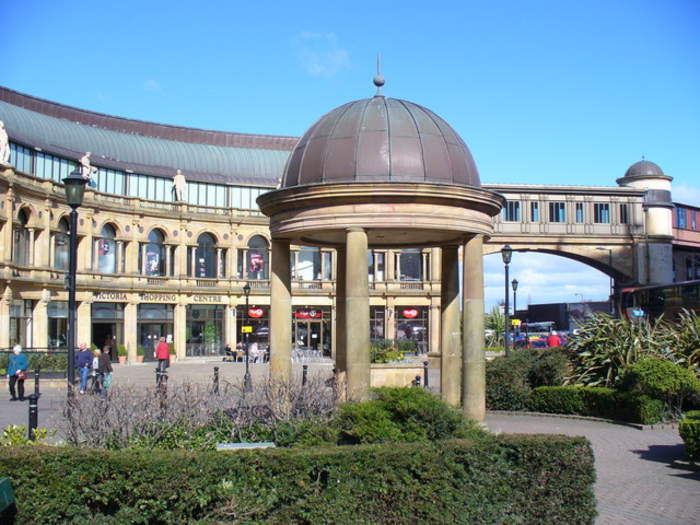 Harrogate: Town in North Yorkshire, England