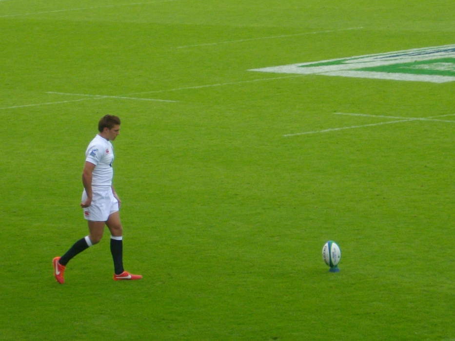 Henry Slade (rugby union): England international rugby union player (born 1993)