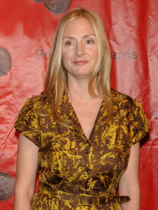 Hope Davis: American actress (born 1964)