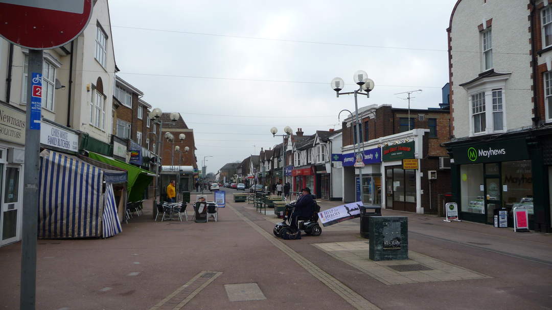 Horley: Town in Surrey, England