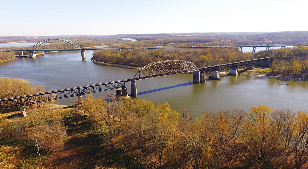 Illinois River: Illinois tributary of the Mississippi River in the United States