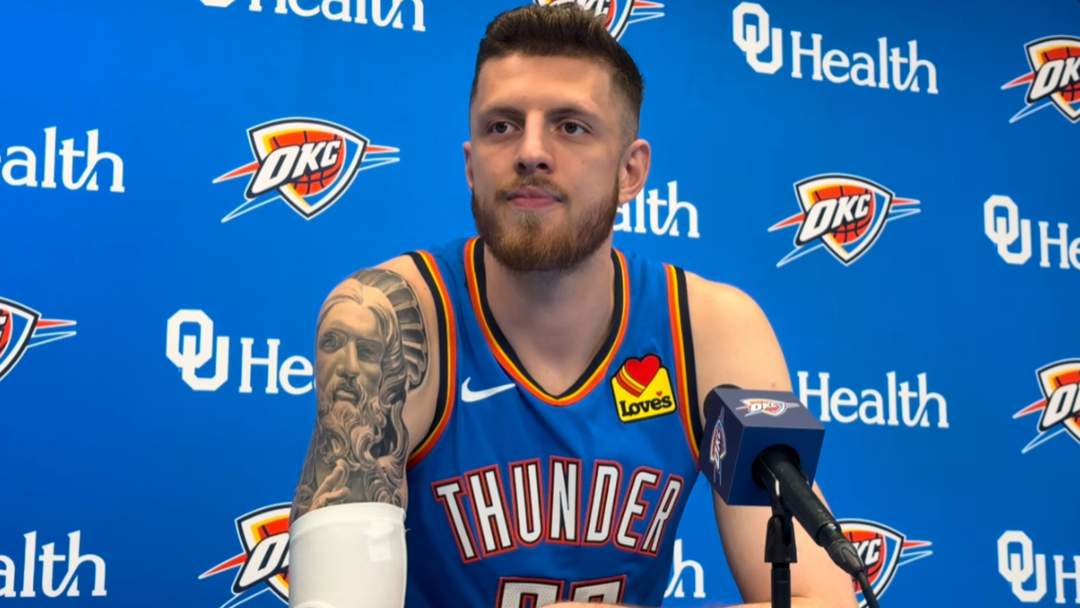 Isaiah Hartenstein: German-American basketball player (born 1998)