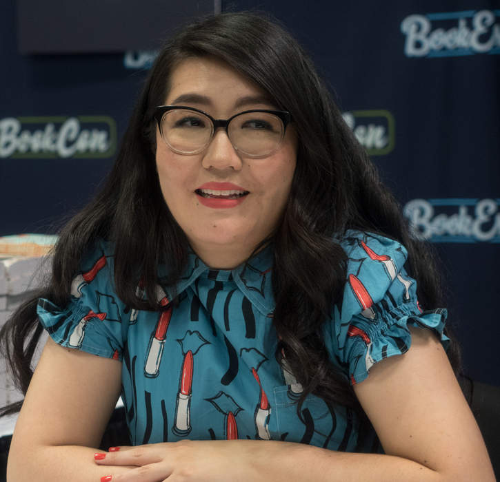 Jenny Han: American writer (born 1980)