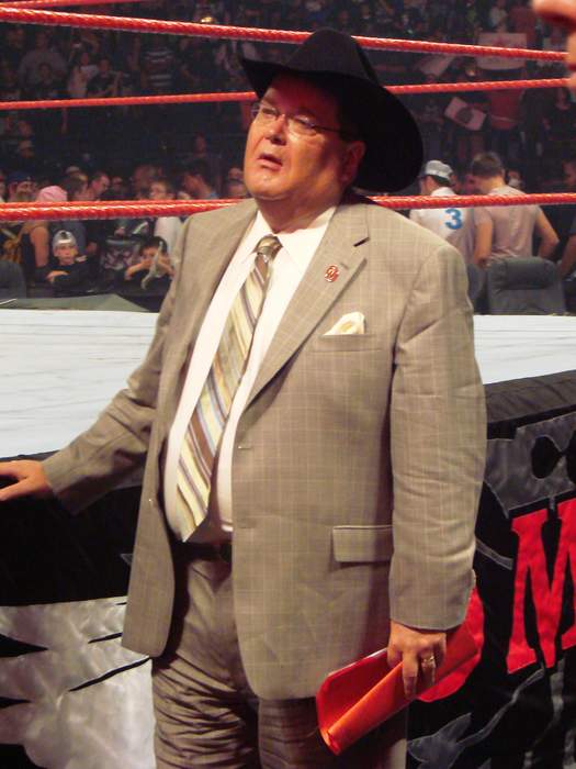 Jim Ross: American professional wrestling commentator (born 1952)