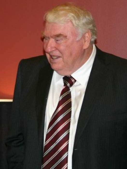 John Madden: American football coach and commentator (1936–2021)