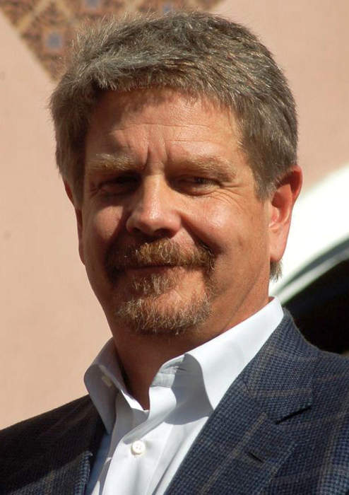 John Wells (filmmaker): American producer, writer and director (born 1956)