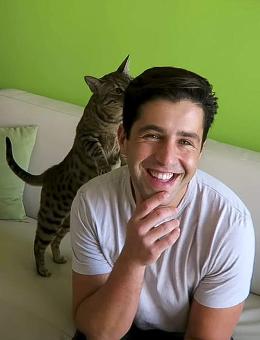 Josh Peck: American actor and comedian (born 1986)