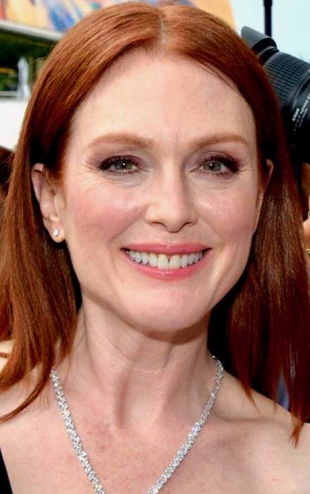 Julianne Moore: American actress (born 1960)