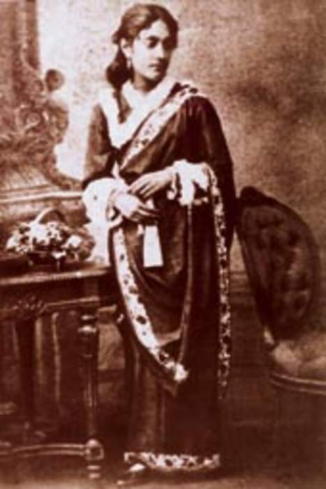 Kadambari Devi: Wife of Jyotirindranath Tagore, sister-in-law of Rabindranath Tagore