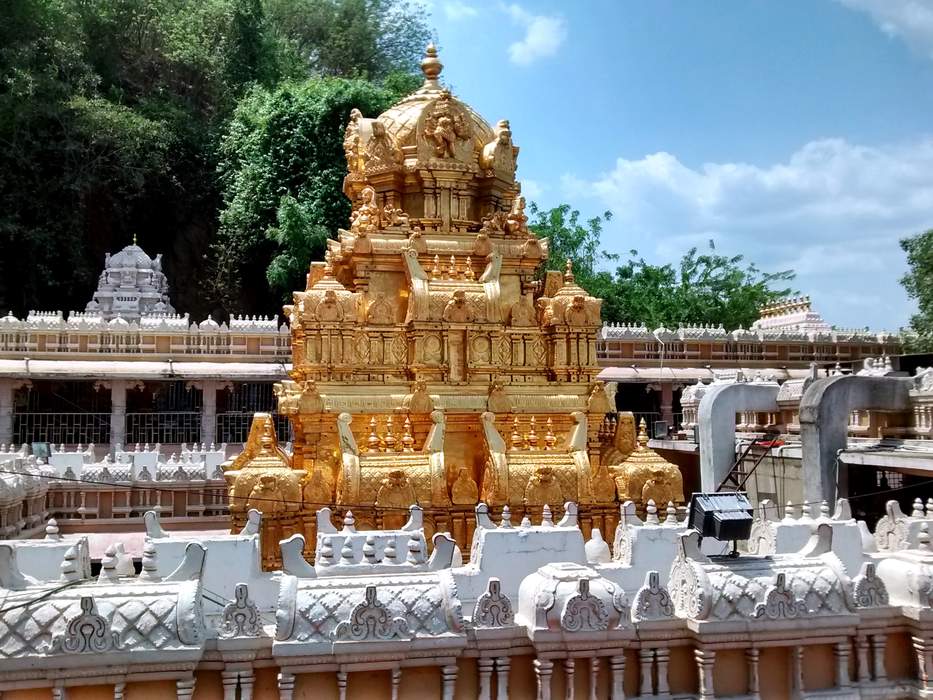 Kanaka Durga Temple: Building in India