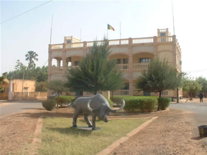 Kayes: Commune and city in Mali