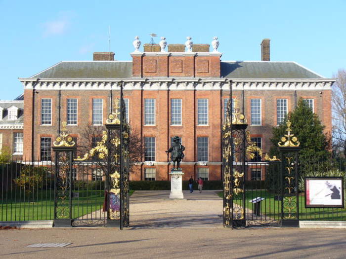 Kensington Palace: Residence of the British royal family in London