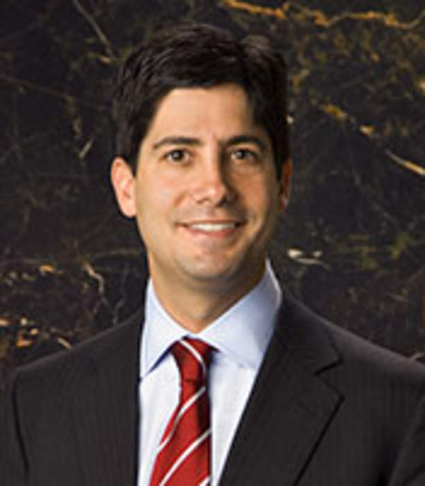 Kevin Warsh: American lawyer (born 1970)