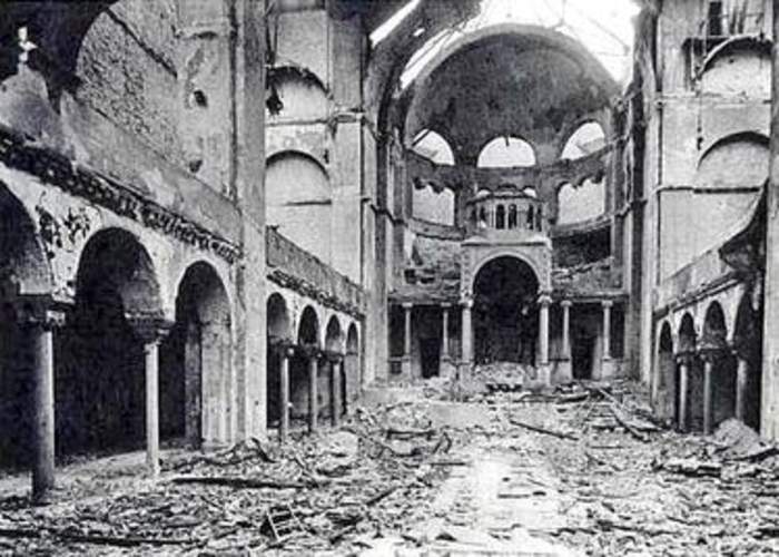 Kristallnacht: 1938 anti-Jewish pogroms in Nazi Germany