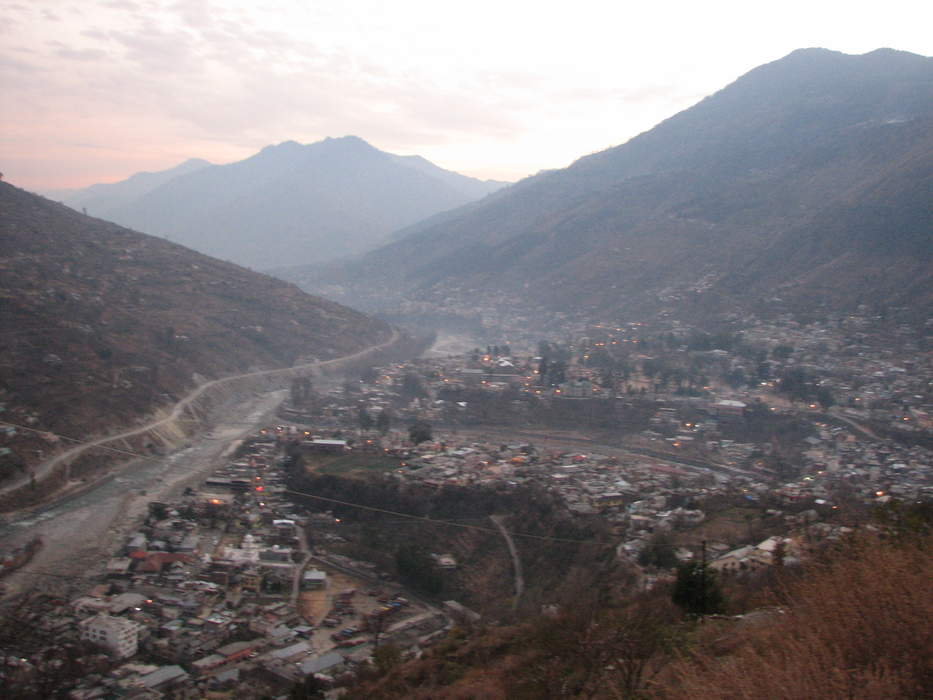 Kullu: Town in Himachel Pradesh, India