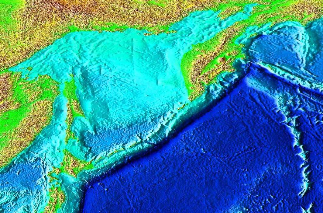 Kuril–Kamchatka Trench: Oceanic trench in the northwest Pacific