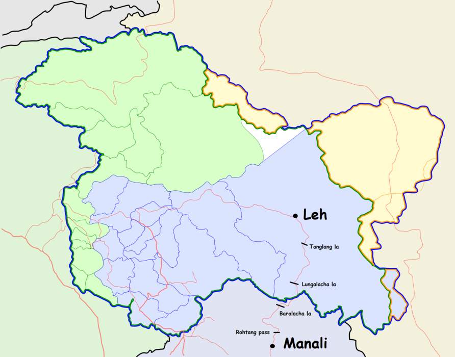 Leh–Manali Highway: High elevation mountain highway in India
