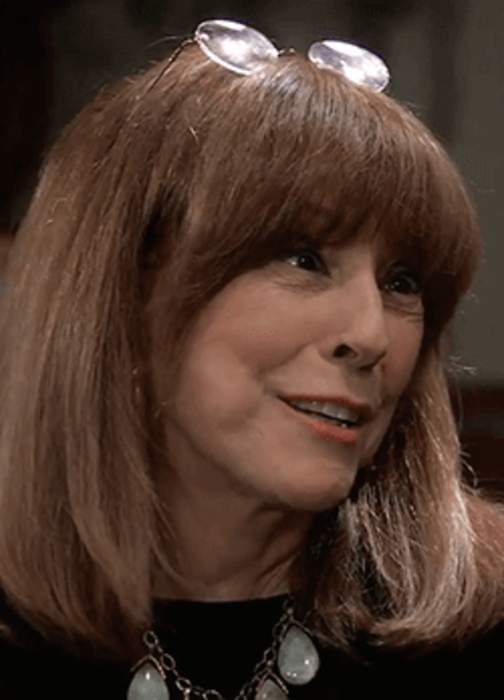 Lesley Webber: Soap opera character