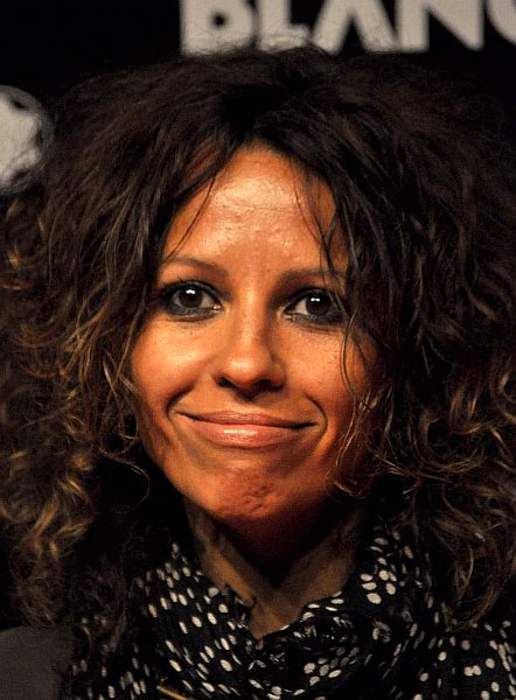 Linda Perry: American singer