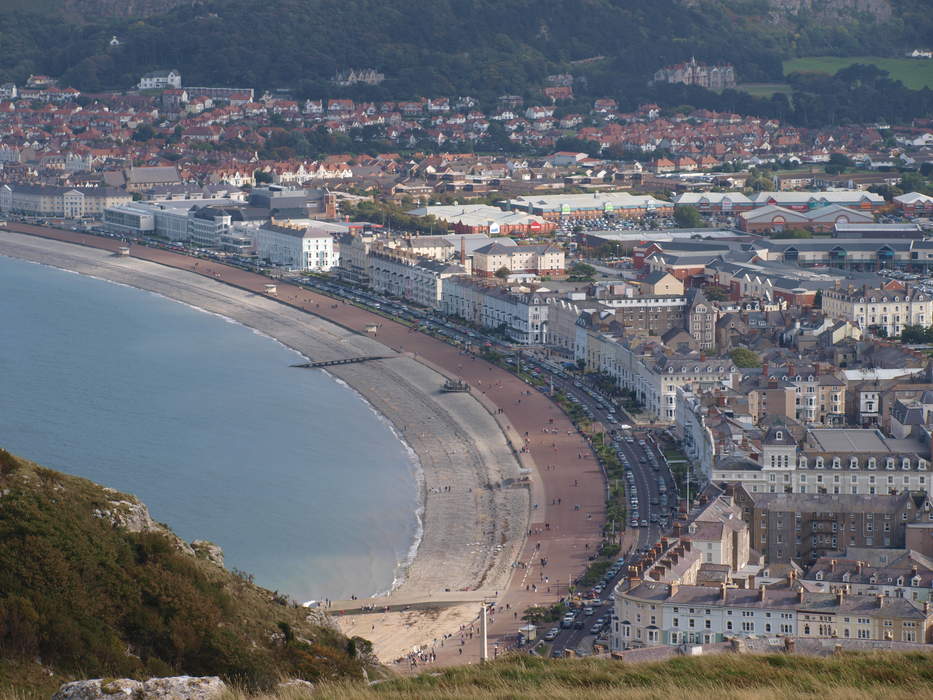 Llandudno: Seaside town and community in Wales