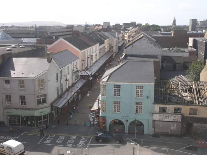 Llanelli: Town and community in Carmarthenshire, Wales