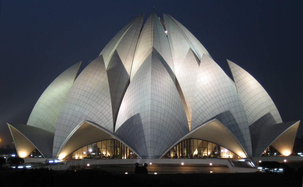 Lotus Temple: Baháʼí House of Worship in New Delhi, India, dedicated in December 1986