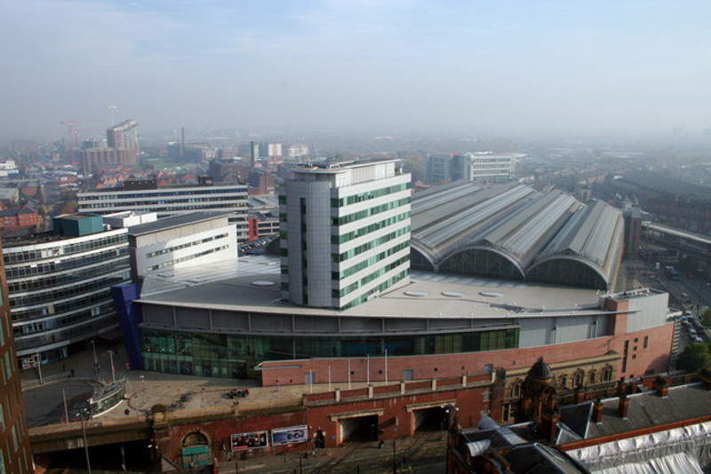 Manchester Piccadilly station: Railway station in Manchester, England