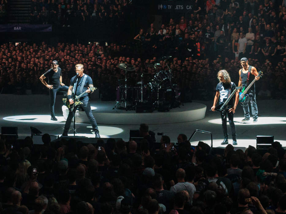 Metallica: American heavy metal band