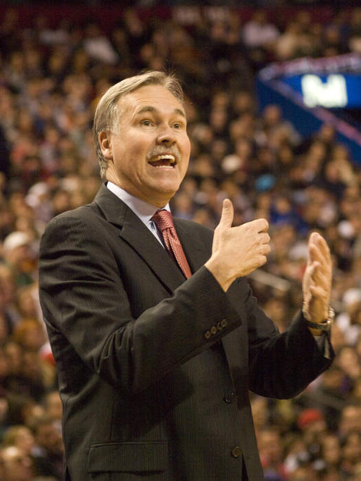 Mike D'Antoni: American basketball coach and former player