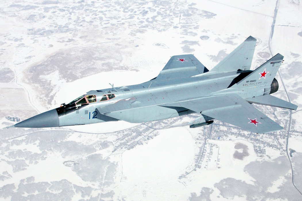 Mikoyan MiG-31: Interceptor aircraft