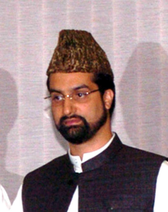 Mirwaiz Umar Farooq: Kashmiri religious leader (born 1973)