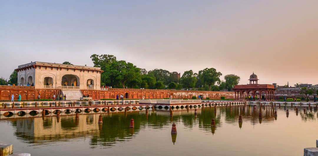 Mughal garden: South Asian style of garden