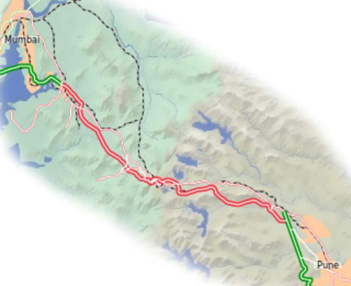 Mumbai–Pune Expressway: Expressway in Maharashtra, India