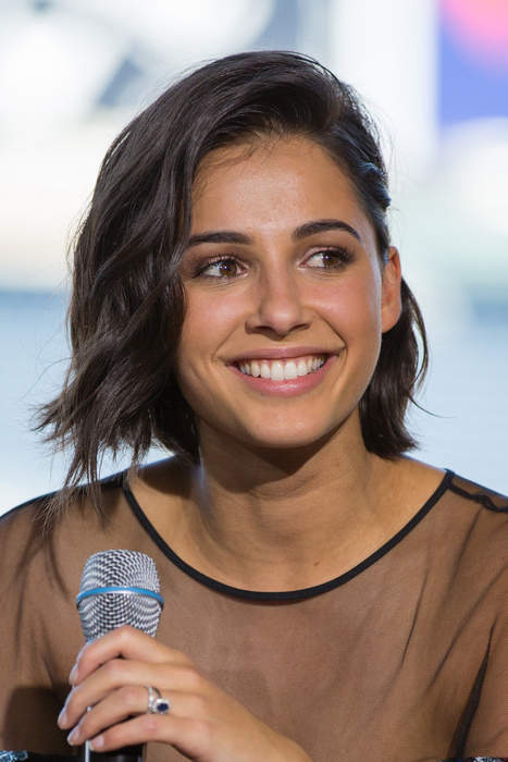 Naomi Scott: English actress and singer