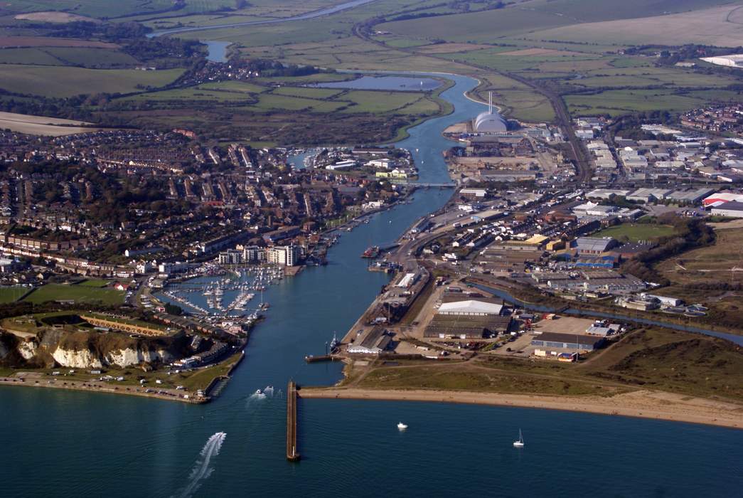 Newhaven, East Sussex: Port town in East Sussex, England