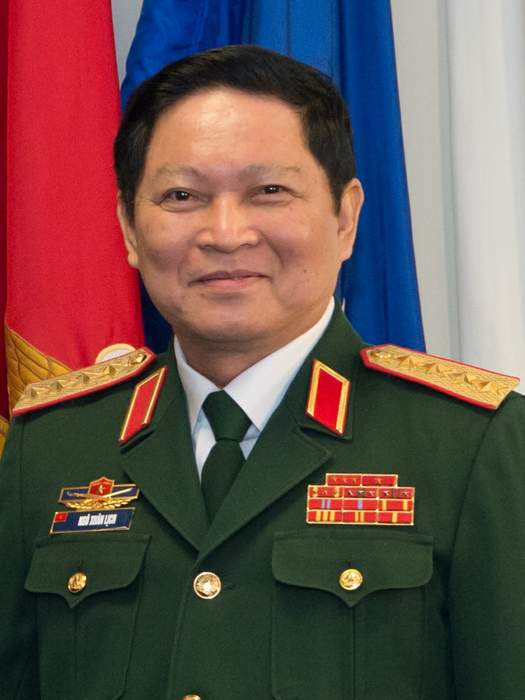 Ngô Xuân Lịch: Vietnamese politician