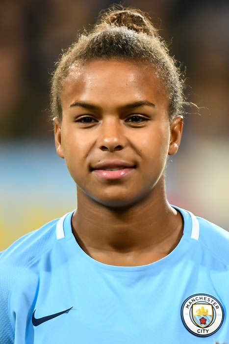 Nikita Parris: English professional footballer (born 1994)