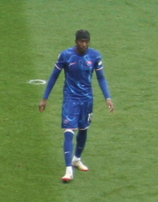 Noni Madueke: English footballer (born 2002)