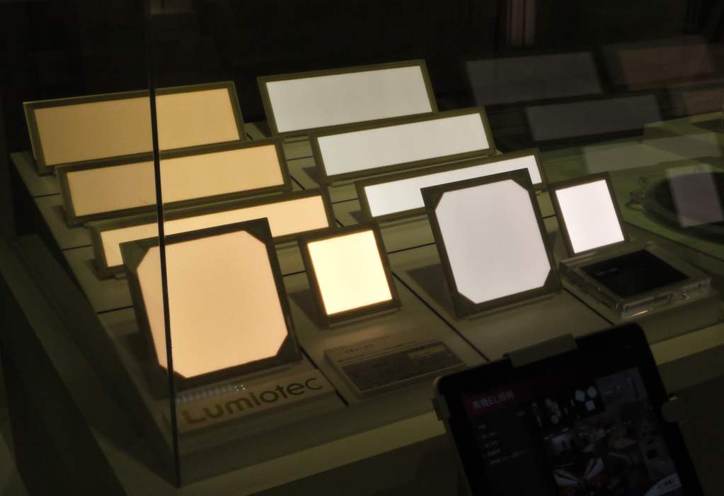 OLED: Diode that emits light from an organic compound