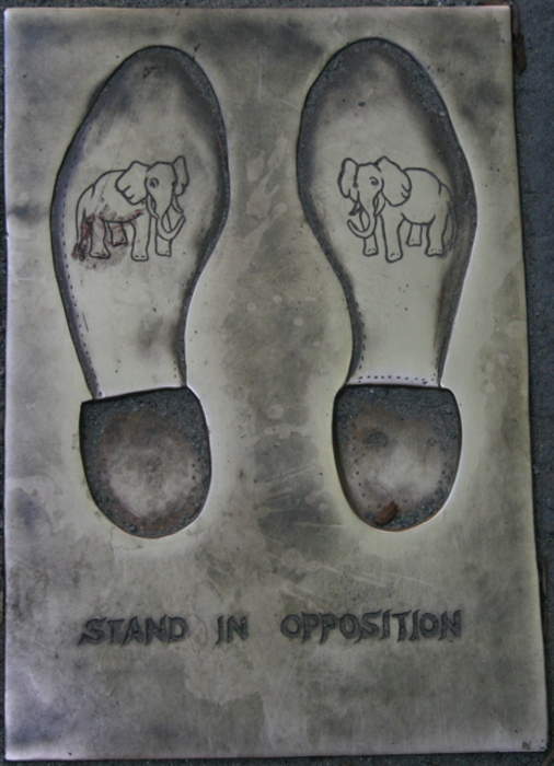 Opposition (politics): Political force against the political force in charge of the government
