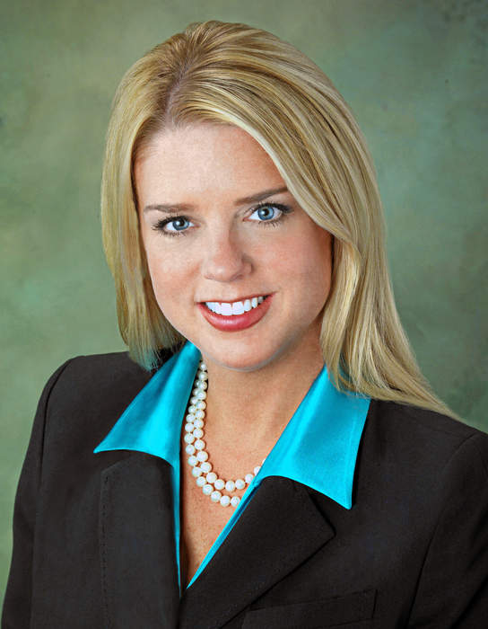 Pam Bondi: American lawyer and politician