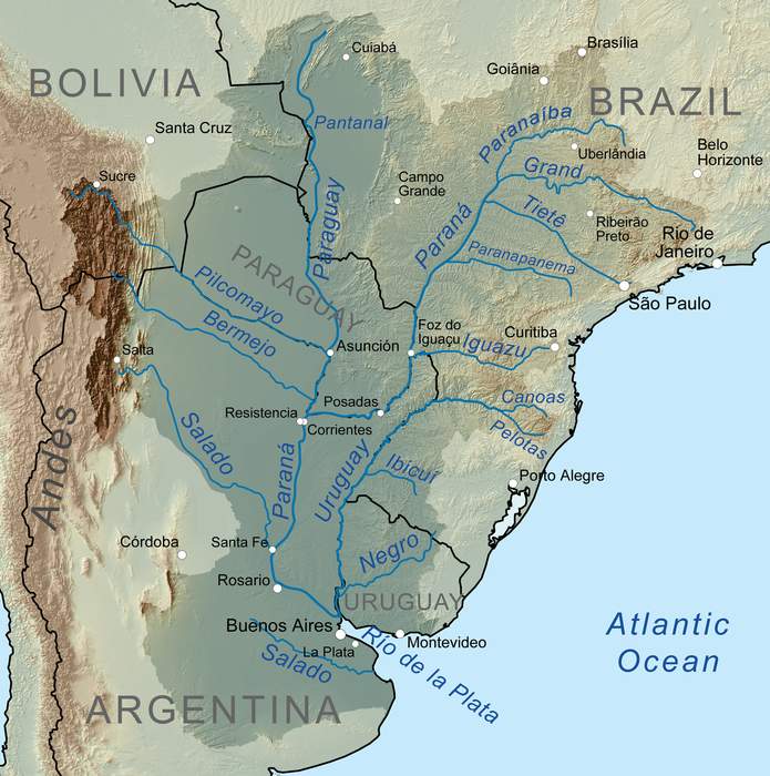 Paraná River: River in South America