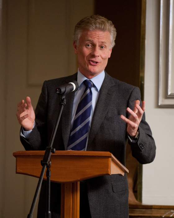 Paul Deighton, Baron Deighton: British politician