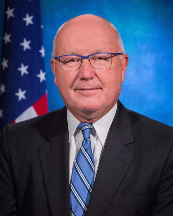 Pete Hoekstra: American politician and diplomat (born 1953)