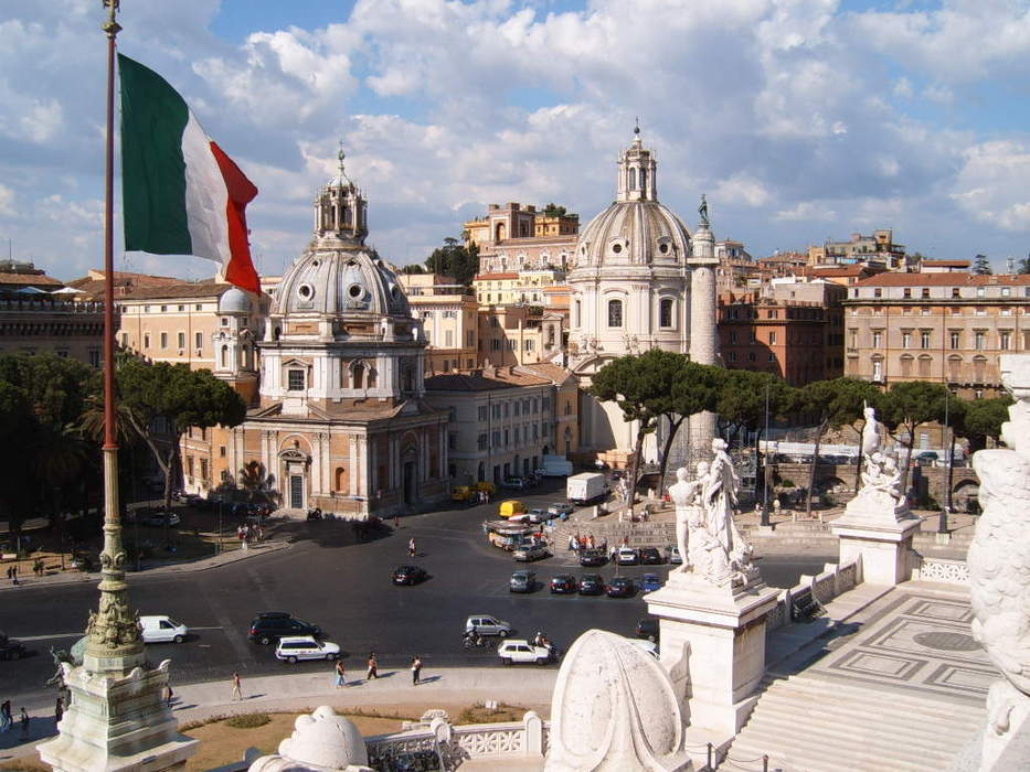 Piazza Venezia: Square in Rome, Italy