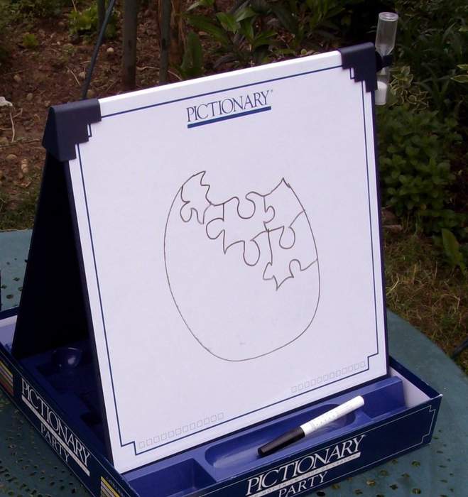 Pictionary: Game