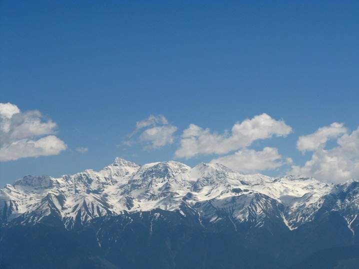 Pir Panjal Range: Mountain range of the Lower Himalayas