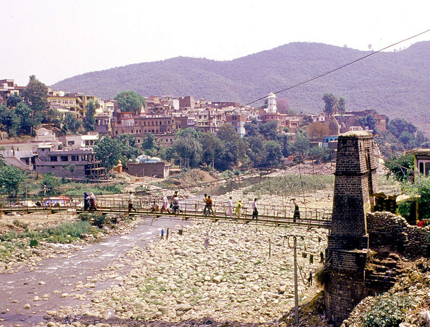 Poonch (town): Town in Jammu & Kashmir, India
